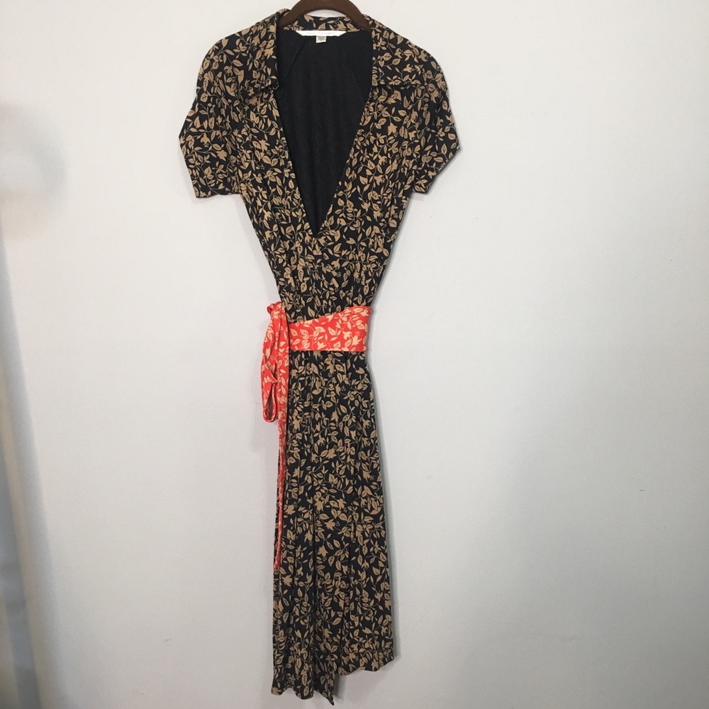 SOLD Diane Von Furstenberg Silk Wrap Floral Dress